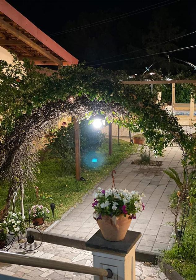 Peri Peri Guest House Mascali Kültér fotó