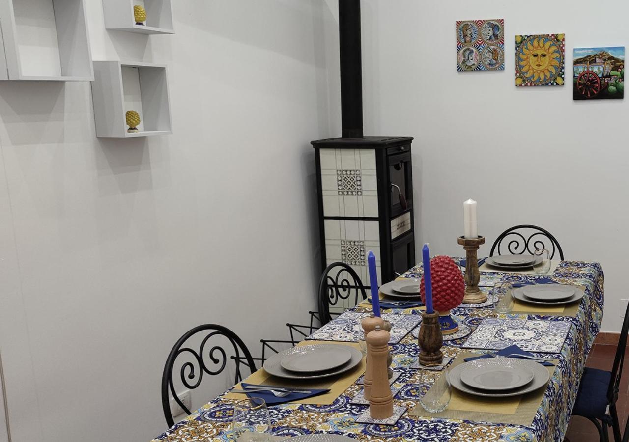 Peri Peri Guest House Mascali Kültér fotó